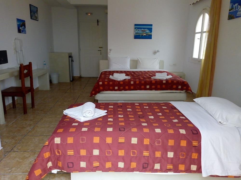 Fira Blue Horizon Apartment Exterior photo