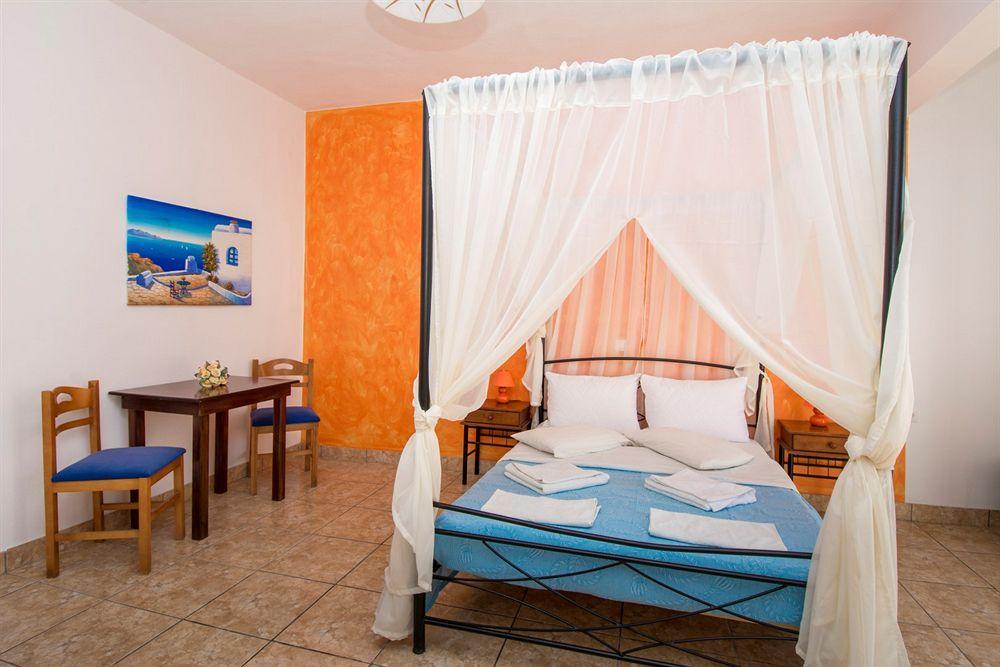 Fira Blue Horizon Apartment Exterior photo