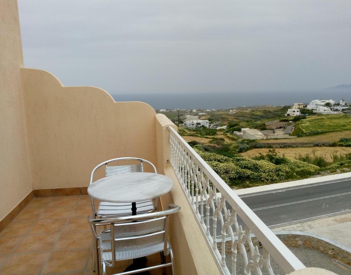 Fira Blue Horizon Apartment Exterior photo