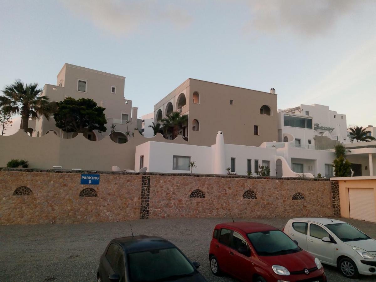 Fira Blue Horizon Apartment Exterior photo