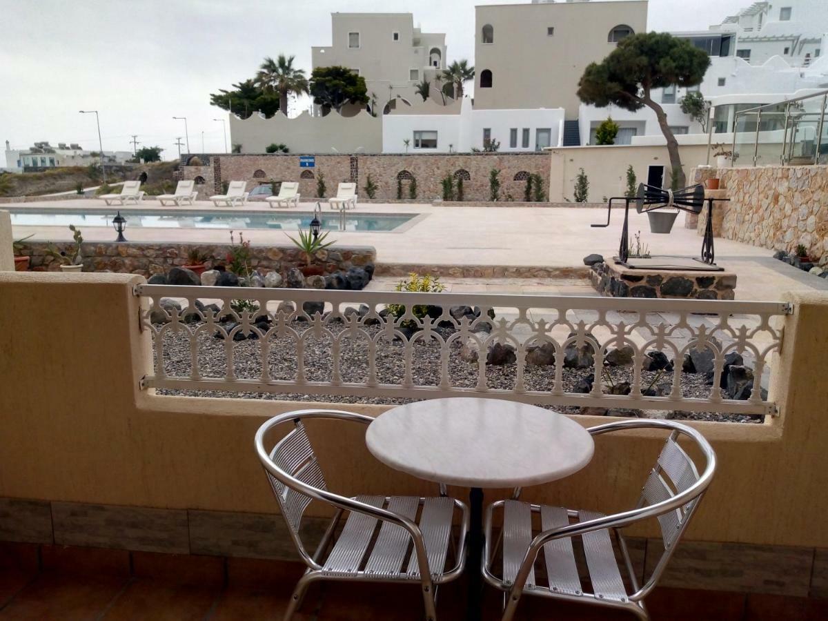 Fira Blue Horizon Apartment Exterior photo
